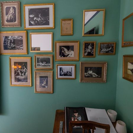 Gite Hotel De Maitre Centre Village La Chapelle Lyons-la-Forêt Zewnętrze zdjęcie